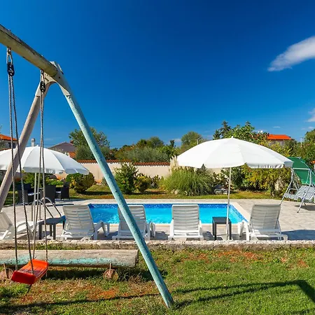 Viola Holiday home Krnica