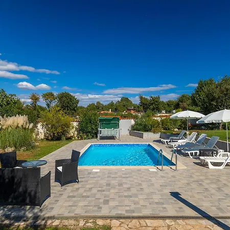 Viola Holiday home