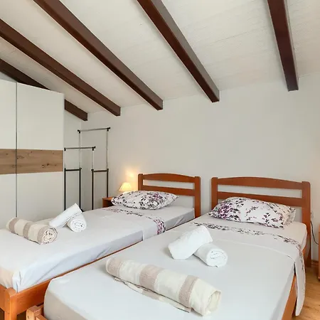 Viola Holiday home Krnica