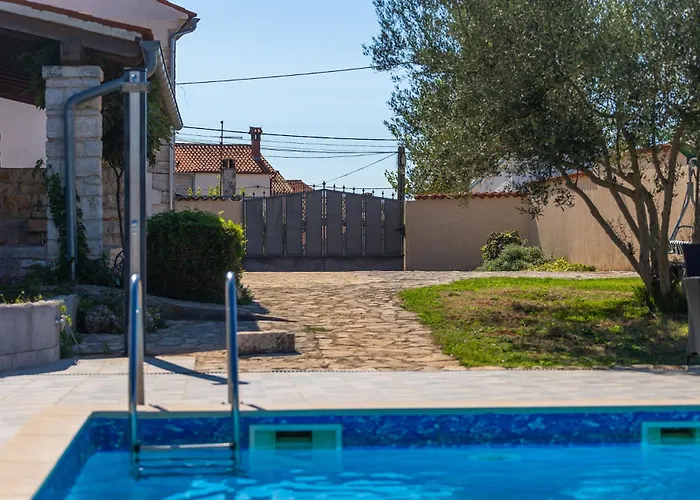 빌라 Viola 크르니카